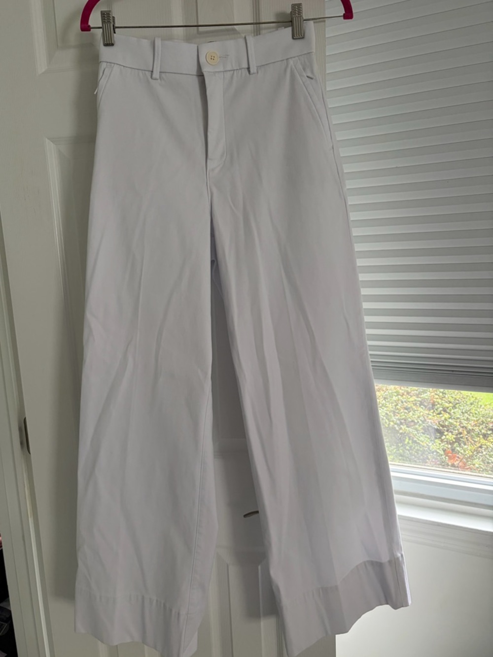 SPANX Twill Wide Leg Pant in size small, classic white